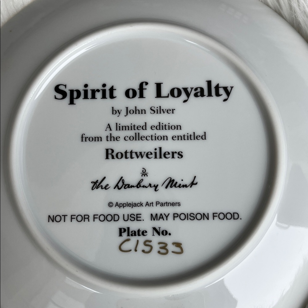 Danbury Mint Rottweiler Plate Decorative Limited Edition - Picture 3 of 8